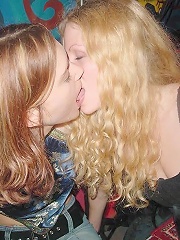 girls kissing megamix 69